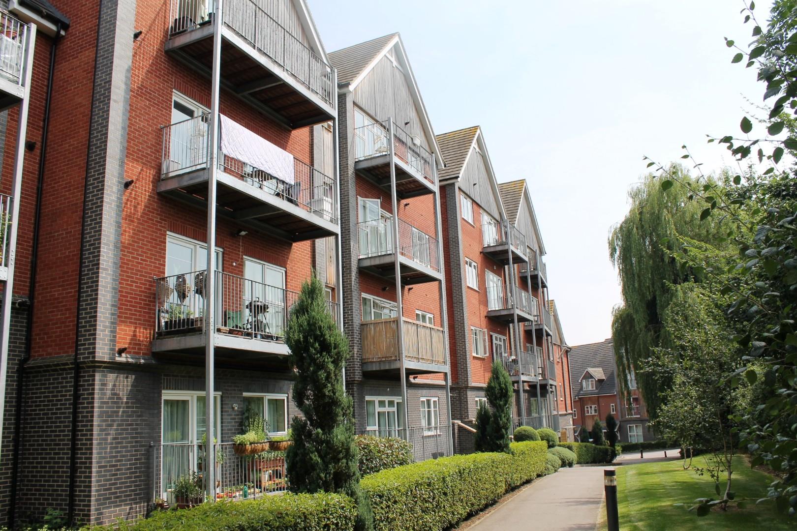 Flat 32, Turnstone House, Millward Drive, Bletchley, MK2 Limestone